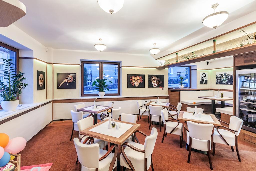 Graphic Hotel Nový Jičín Extérieur photo